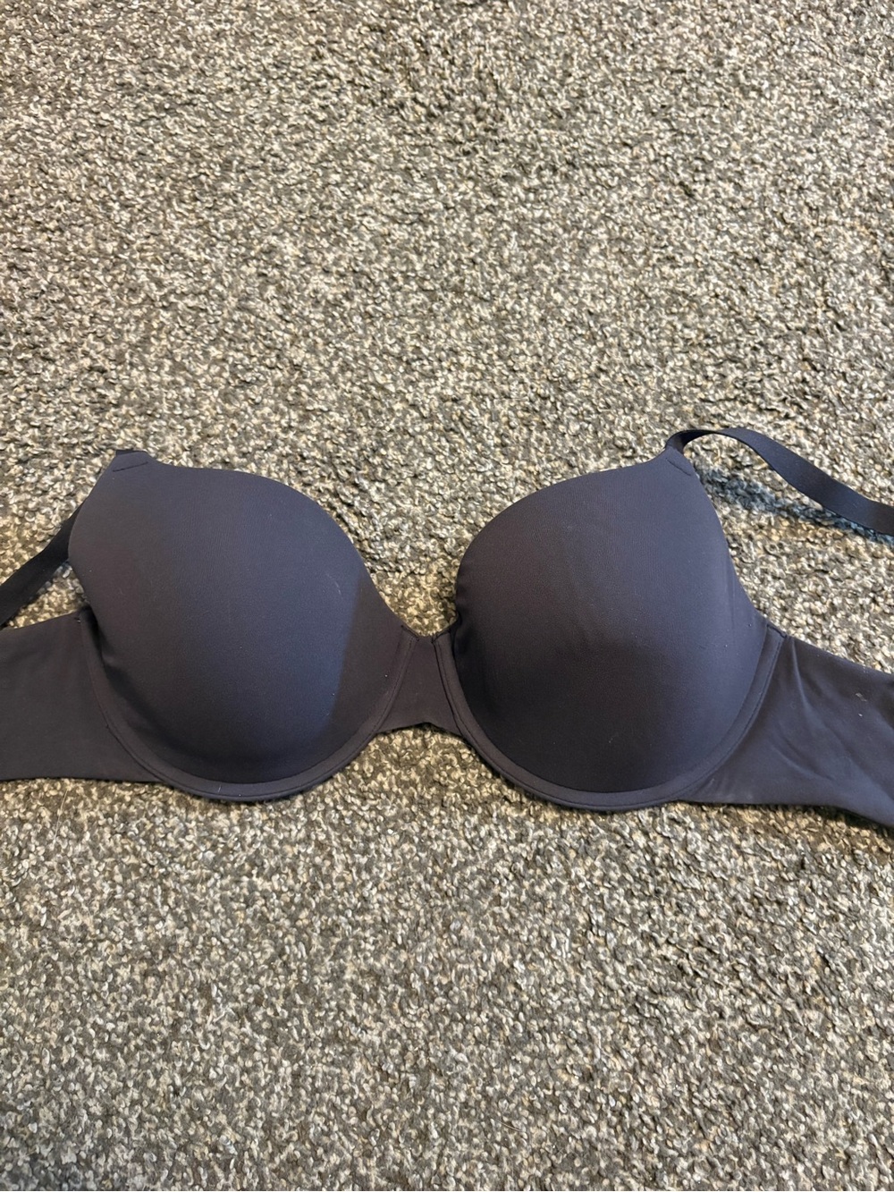 SKIMS Black Smooth Molded Bra